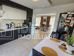 Penthouse modern cu 165 mp utili și 50 mp terasă,  Calea Cisnadiei — miniatura 6