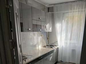 Inchiriez apartament — miniatura 3