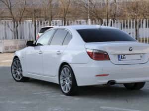 BMW Seria 5 E60 LCi/ 520d/ 2.0 diesel/ 2008 177cp/ Navi Mare/ Înmatriculat — miniatura 4