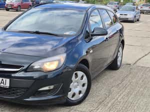 Opel Astra J Break 2015 – spațioasă, economică și potrivită pentru familie