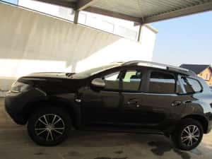 DACIA DUSTER PRESTIGE 1.3 TCe 150 CP — miniatura 3