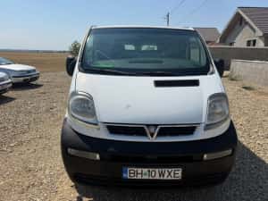 Opel Vivaro 1.9 Diesel 2003 — miniatura 5