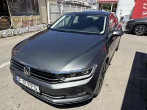 Volkswagen Passat 2017 - Berlină automată, 150 CP, 97.000 km