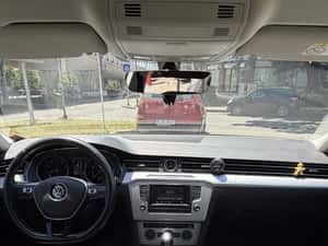 Volkswagen Passat 2017 - Berlină automată, 150 CP, 97.000 km — miniatura 5