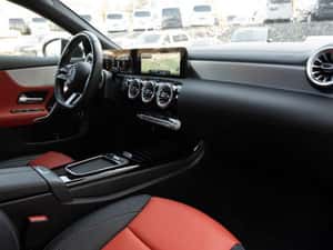 Mercedes-Benz CLA 220 Sport/Coupe, 2024, 17.364 km, Diesel — miniatura 2