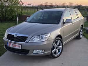 Vând Skoda Octavia 2 Facelift  1.2.  Tsi — miniatura 2