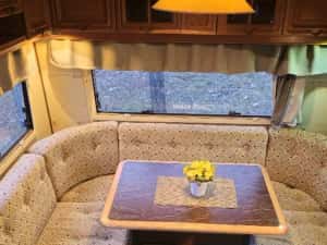 Rulotă Hobby 535 Prestige – pregătită pentru off-camping, stare f — miniatura 3