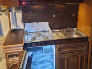 Rulotă Hobby 535 Prestige – pregătită pentru off-camping, stare f — miniatura 4