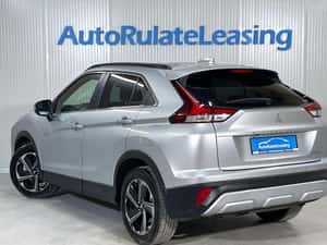 Mitsubishi Eclipse Cross Hibrid 2024 - 26.004 km — miniatura 4