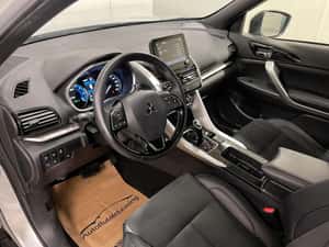 Mitsubishi Eclipse Cross Hibrid 2024 - 26.004 km — miniatura 5