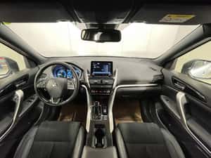 Mitsubishi Eclipse Cross Hibrid 2024 - 26.004 km — miniatura 7