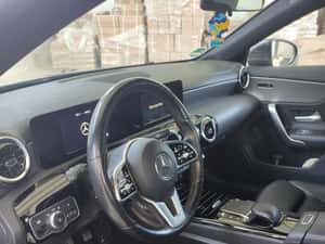 Mercedes-Benz CLA 200 Shooting Brake — miniatura 2