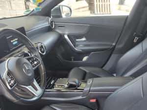Mercedes-Benz CLA 200 Shooting Brake — miniatura 3
