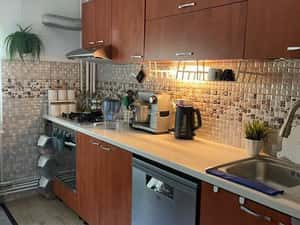 Apartament 3 camere de inchiriat — miniatura 3