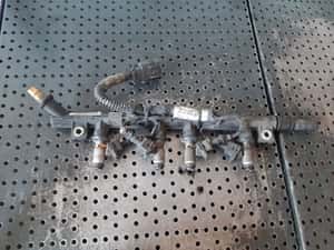 rampa cu injectoare 1.4 b 850a1000 fiat punto evo grande punto 199 cb261b — miniatura 8