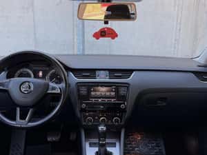 Skoda Octavia Automată 116 HP Diesel — miniatura 6