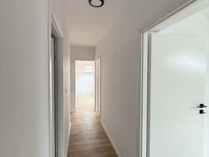 Apartament 3 camere,Spatios- de vânzare – 70.000 € — miniatura 3