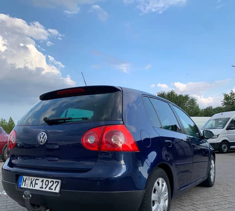 Volkswagen Golf 5 United Edition Mai 2008 Mega Full 1.9 TDI Impecabil — fotografie 1 din 10