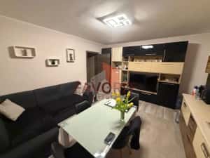 Mobilat si utilat. Bloc izolat. 2 camere modificat in 3 camere — miniatura 2