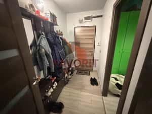 Mobilat si utilat. Bloc izolat. 2 camere modificat in 3 camere — miniatura 8