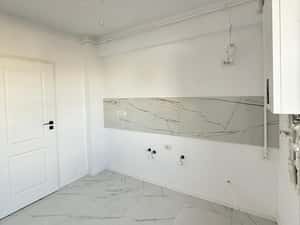 APARTAMENT 3 CAMERE DE VANZARE - 2 BAI -