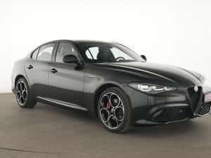 Alfa Romeo Giulia - second-hand, automată, 20.585 km — miniatura 5