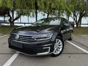Volkswagen Passat GTE Plug-in Hybrid Full Led DSG 2018 — miniatura 4