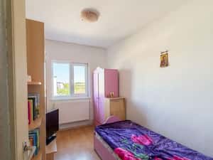 OCAZIE: 3 camere, 2 balcoane, decomandat, zona Lipovei — miniatura 5