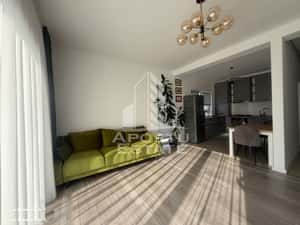 Apartament cu 2 camere, 2 locuri de parcare, etajul 1, in Dumbravita