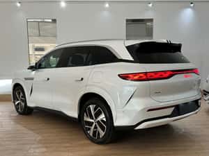 BYD TANG Hibrid SUV Second-hand în Timișoara — miniatura 6