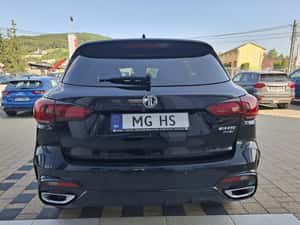 MG eHS PHEV 5 usi Exclusive 1.5 T-GDi PHEV 162 CP AT — miniatura 5