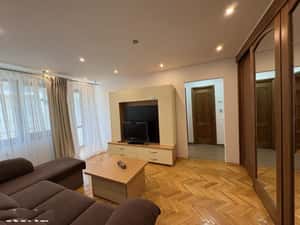 Stefan cel Mare, ap.2 camere, 57mp,et.5, mobilat, 98.000Euro — miniatura 1