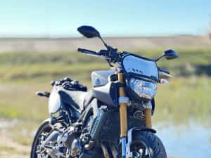 Yamaha MT-09 Sport Tracker Edition — miniatura 3