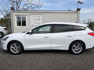 FORD FOCUS COMBI – Break din 2021, benzină, spațios — miniatura 2