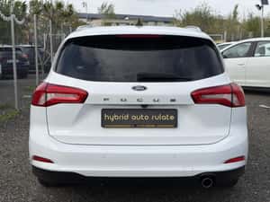 FORD FOCUS COMBI – Break din 2021, benzină, spațios — miniatura 4