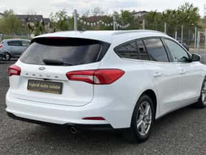 FORD FOCUS COMBI – Break din 2021, benzină, spațios — miniatura 5