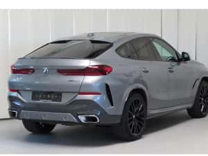 BMW X6 SUV 2025 cu Pachet M Sport și Asistență Avansată — miniatura 3