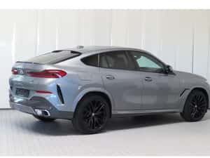 BMW X6 SUV 2025 cu Pachet M Sport și Asistență Avansată — miniatura 4
