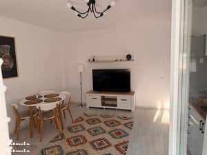 Apartament 3 camere de închiriat — miniatura 2