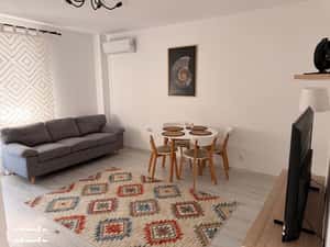 Apartament 3 camere de închiriat — miniatura 3