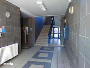 DE INCHIRIAT APARTAMENT CU DOUA CAMERE IN PIATA UNIRII — miniatura 4