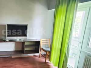 Apartament 1 cameră, decomandat, balcon mare, etaj 3, Piata Centrala — miniatura 3