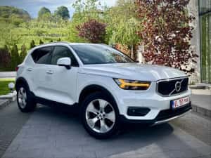 Volvo XC40 D4 2.0d 190 CP 4X4 AWD Geartronic! Garantie 12 Luni — miniatura 2