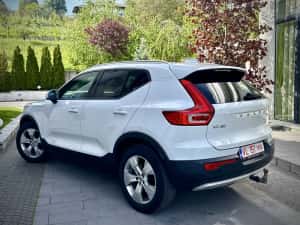 Volvo XC40 D4 2.0d 190 CP 4X4 AWD Geartronic! Garantie 12 Luni — miniatura 3