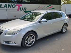 Vând Opel Insignia Sport Tourer2012 — miniatura 9