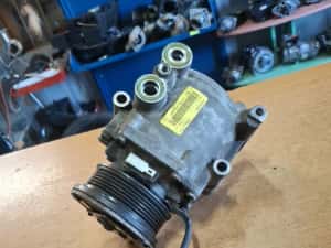 Compresor aer condiționat Ford Fiesta 1.4 1.5 1.6 — miniatura 7