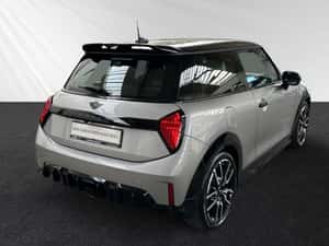 MINI John Cooper Works Berlină 2025, 10.600 km — miniatura 3