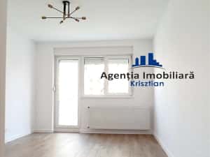 Apartament cu 3 camere zona Careiului