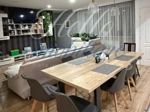 Apartament de vanzare semidecomandat ,3 camere 80 mp , zona Eroilor fl