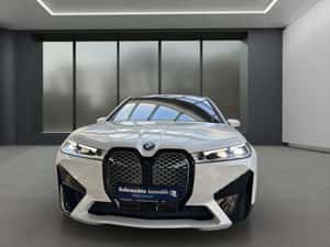 BMW iX SUV second-hand de vânzare — miniatura 2